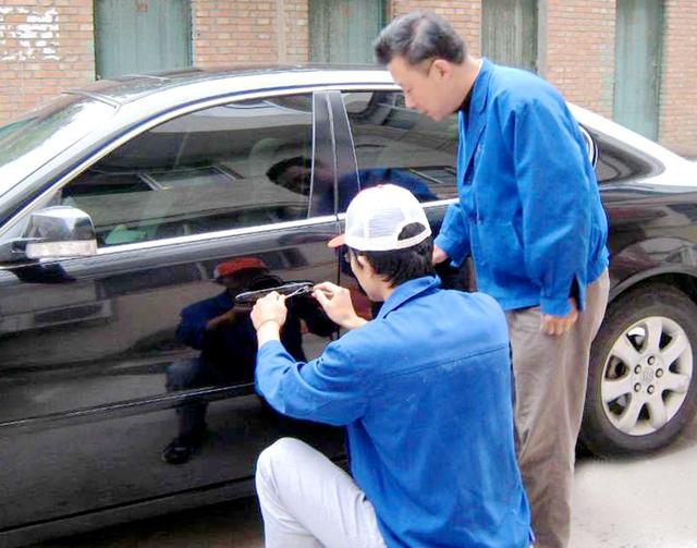 怀集开锁公司：车钥匙坏了怎么办